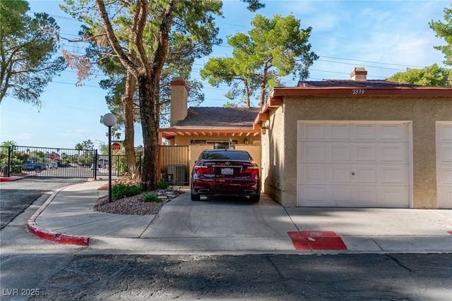 2379 Pickwick Drive, Henderson, NV 89014