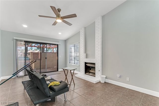 2379 Pickwick Drive, Henderson, NV 89014