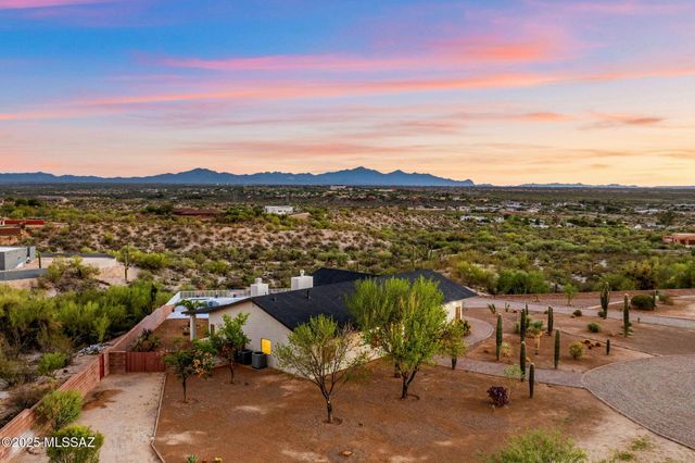 10530 E Escalante Road, Tucson, AZ 85730