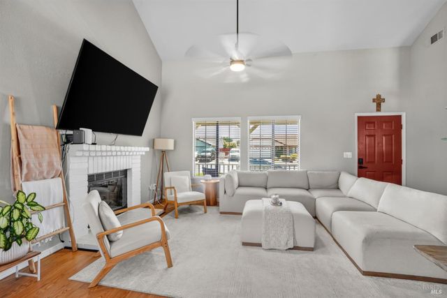784 Calico Trl, Vacaville, CA 95687