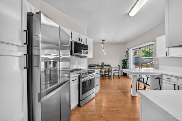 784 Calico Trl, Vacaville, CA 95687