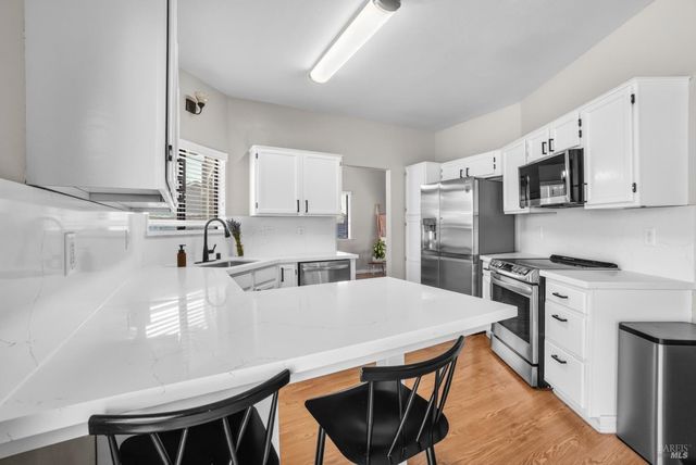 784 Calico Trl, Vacaville, CA 95687
