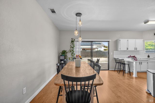 784 Calico Trl, Vacaville, CA 95687