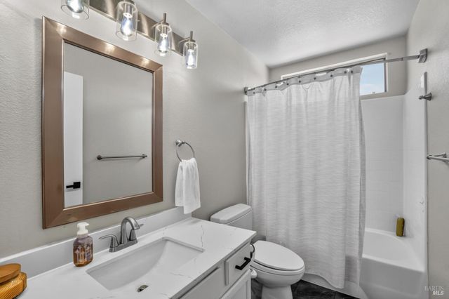 784 Calico Trl, Vacaville, CA 95687