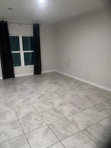 345 Clementine Road, Fort Pierce, FL 34981