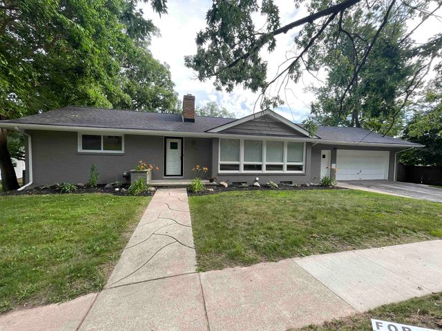 114 E Henry Street, Flushing, MI 48433
