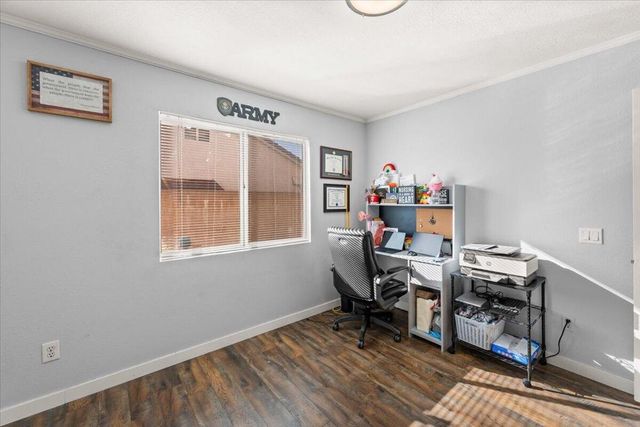 1046 W 57th Street ., San Bernardino, CA 92407