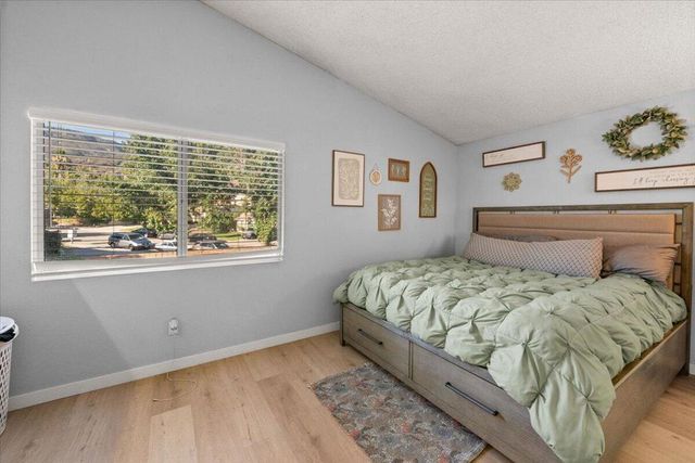 1046 W 57th Street ., San Bernardino, CA 92407