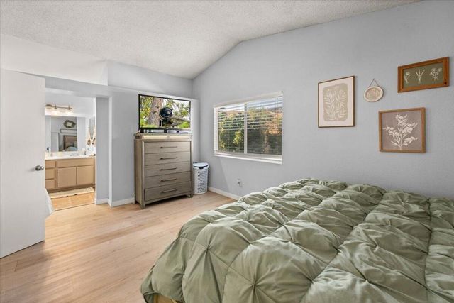 1046 W 57th Street ., San Bernardino, CA 92407