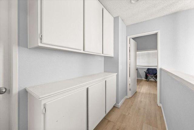 1046 W 57th Street ., San Bernardino, CA 92407