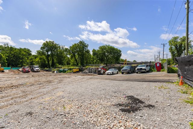 1222 Lewis St, Nashville, TN 37210