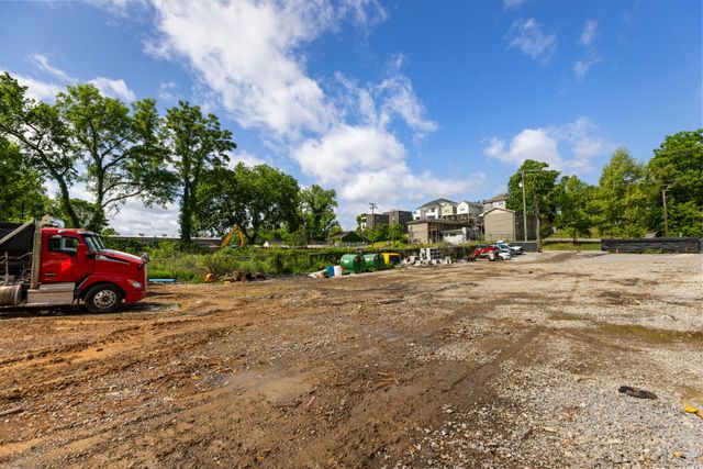 1222 Lewis St, Nashville, TN 37210