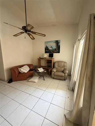 7420 NW 34th Street, Lauderhill, FL 33319