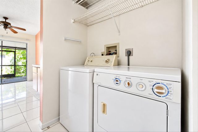 7420 NW 34th Street, Lauderhill, FL 33319