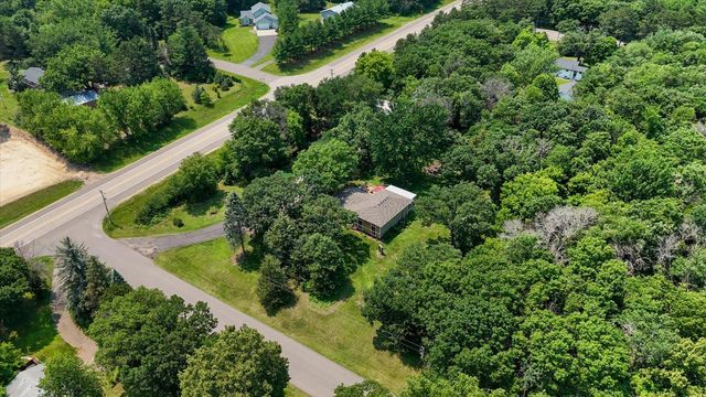 19322 Linnet Street NW, Oak Grove, MN 55011