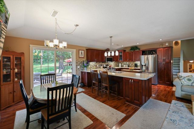 19322 Linnet Street NW, Oak Grove, MN 55011