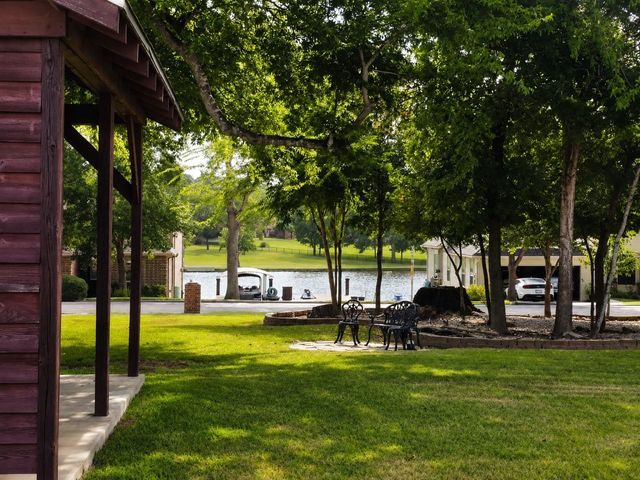 6858 Stillwater Drive, Willis, TX 77318