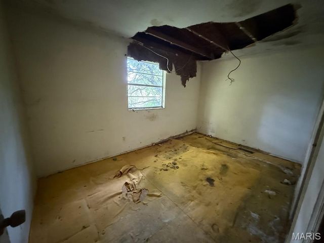 10408 Prince Drive, St Louis, MO 63136