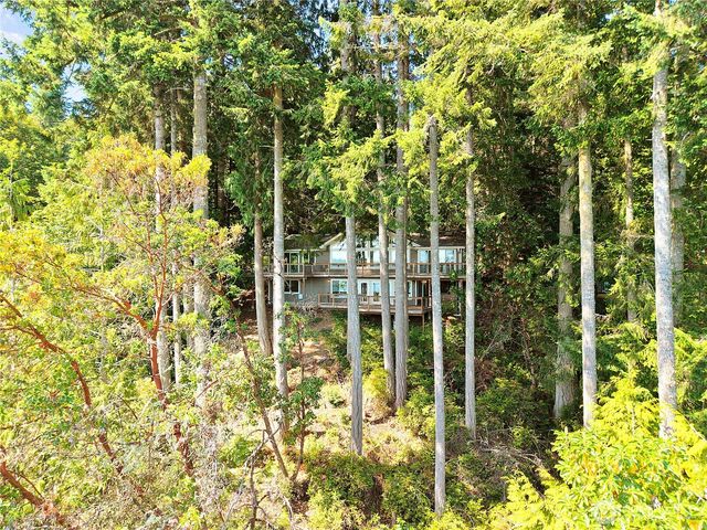 510 Johnson Road, Quilcene, WA 98376