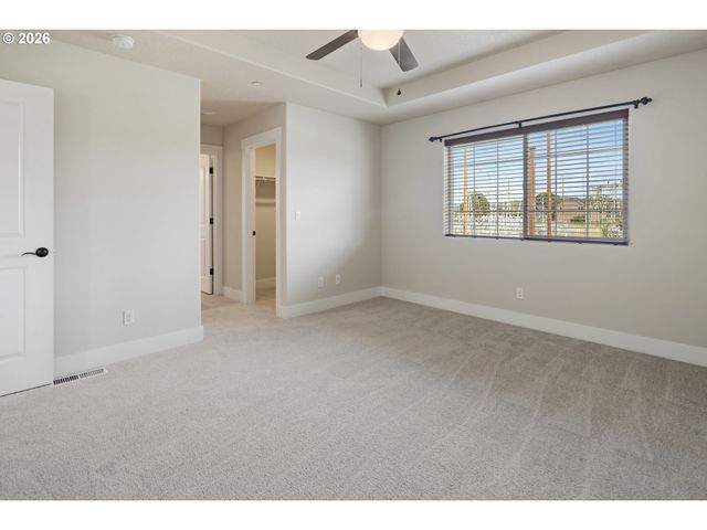 326 Ne 77TH Ave, Hillsboro, OR 97124