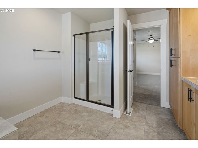 326 Ne 77TH Ave, Hillsboro, OR 97124
