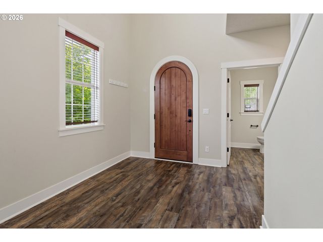 326 Ne 77TH Ave, Hillsboro, OR 97124