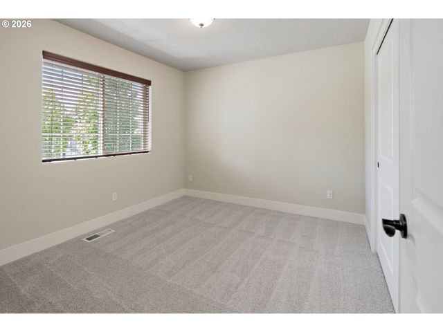 326 Ne 77TH Ave, Hillsboro, OR 97124