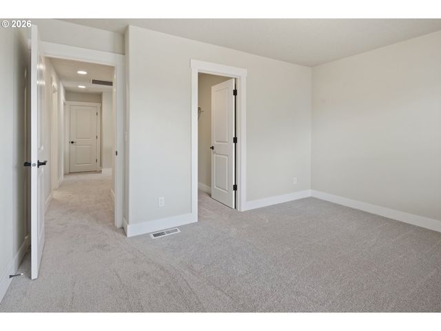326 Ne 77TH Ave, Hillsboro, OR 97124