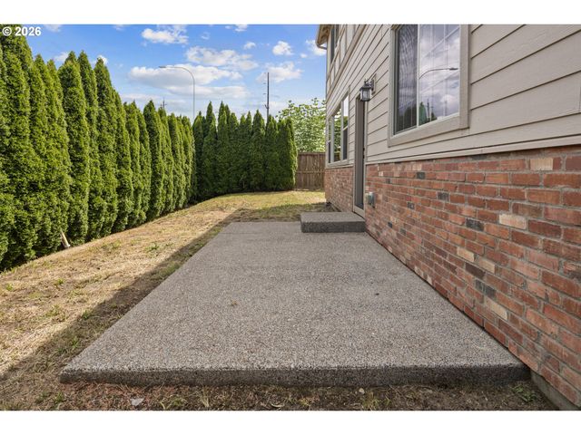 326 Ne 77TH Ave, Hillsboro, OR 97124