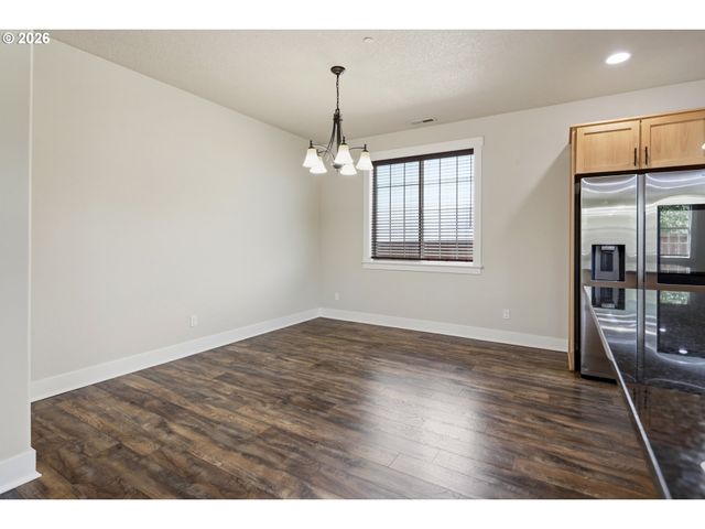 326 Ne 77TH Ave, Hillsboro, OR 97124