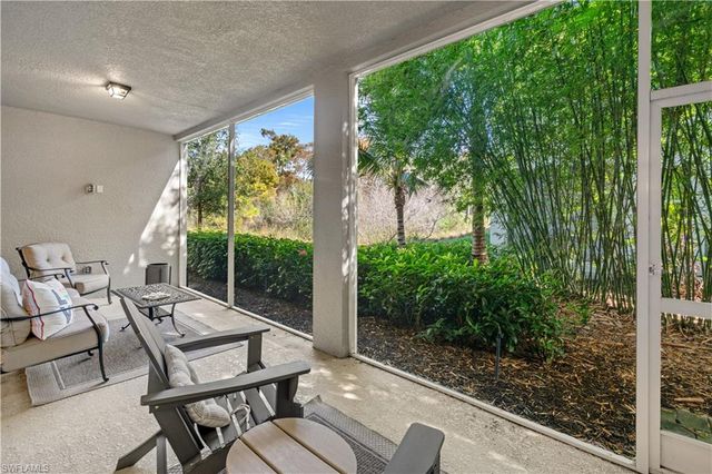 2560 Seychelles DR # 1003, Naples, FL 34112