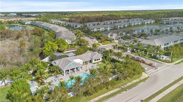 2560 Seychelles DR # 1003, Naples, FL 34112