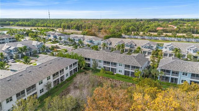 2560 Seychelles DR # 1003, Naples, FL 34112