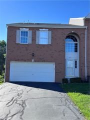 781 Freedom, Collier Twp, PA 15106