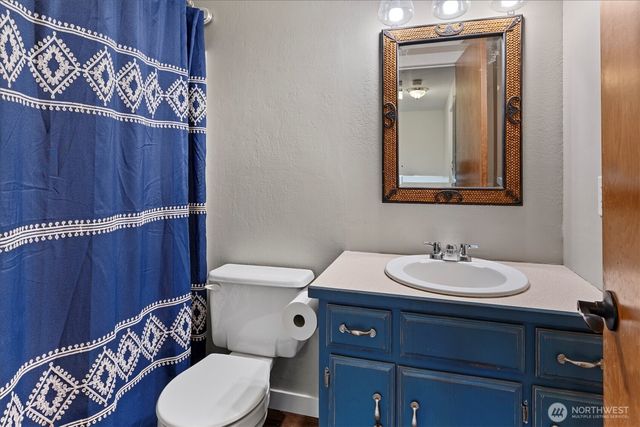 6304 255th Street Ct E, Graham, WA 98338