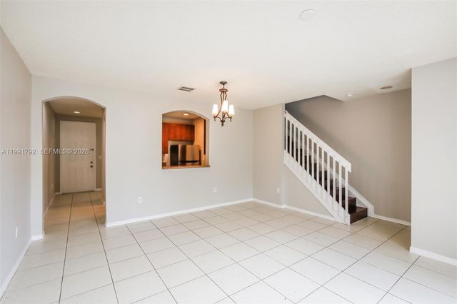 2281 NE 42nd Cir, Homestead, FL 33033