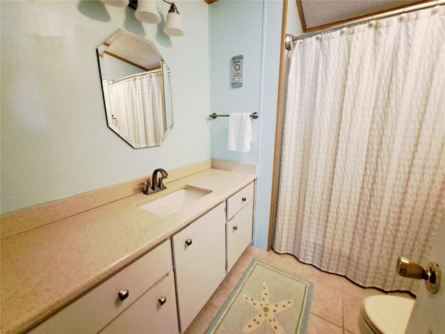 116 MAPLE LEAF DRIVE, Palm Harbor, FL 34684