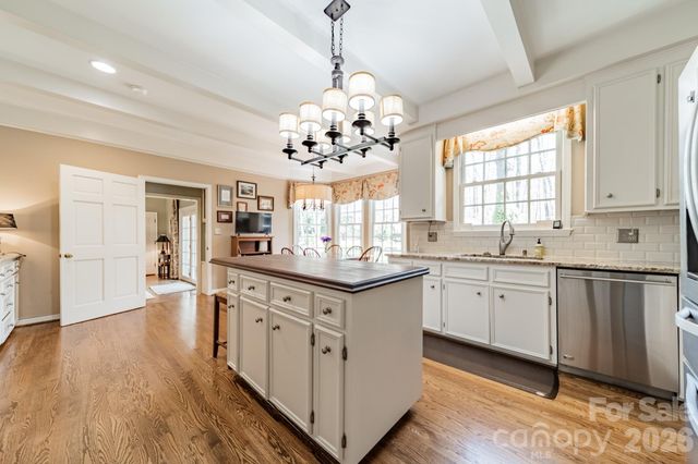 524 Windsor Place NE, Concord, NC 28025