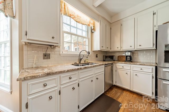 524 Windsor Place NE, Concord, NC 28025