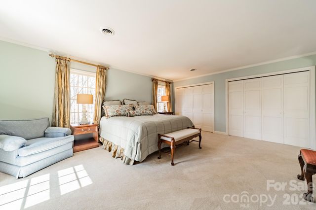 524 Windsor Place NE, Concord, NC 28025