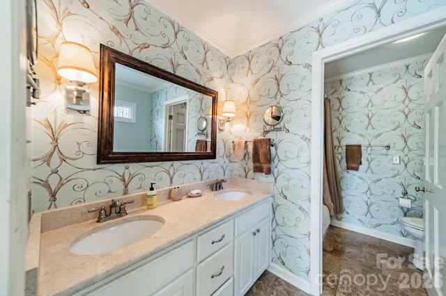 524 Windsor Place NE, Concord, NC 28025