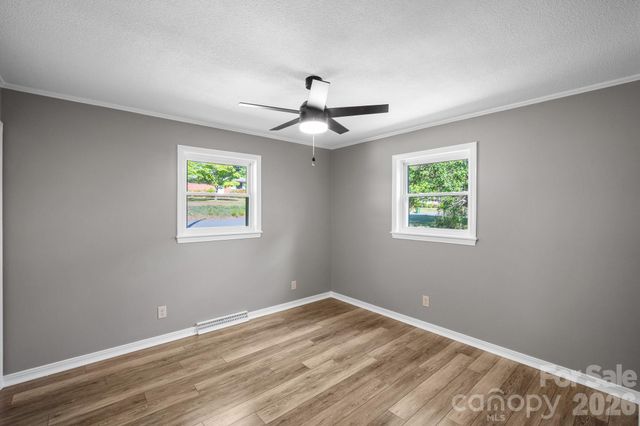 26 Eastside Drive, Lexington, NC 27292