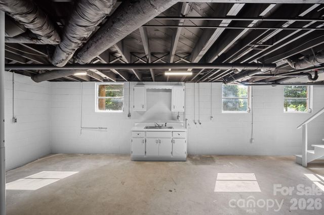 26 Eastside Drive, Lexington, NC 27292