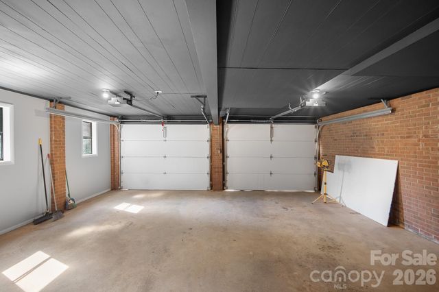 26 Eastside Drive, Lexington, NC 27292