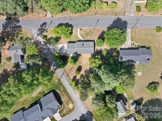 26 Eastside Drive, Lexington, NC 27292