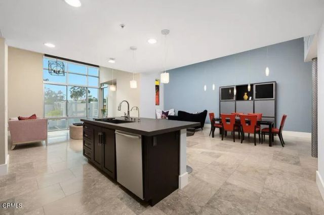 111 S De Lacey Avenue 409, Pasadena, CA 91105