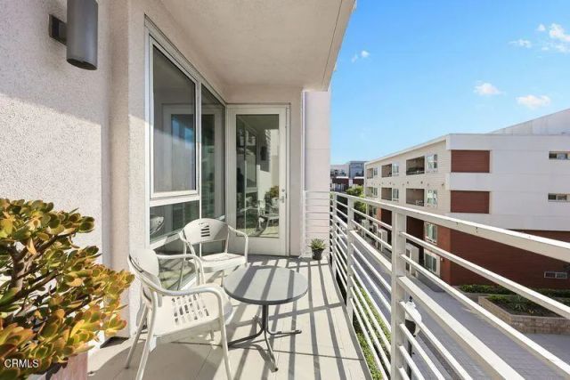 111 S De Lacey Avenue 409, Pasadena, CA 91105