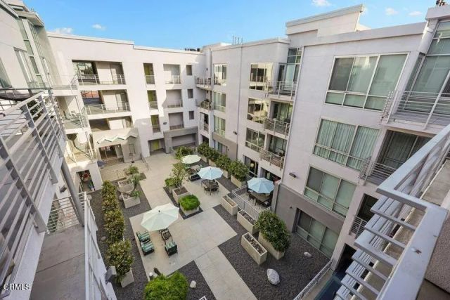 111 S De Lacey Avenue 409, Pasadena, CA 91105