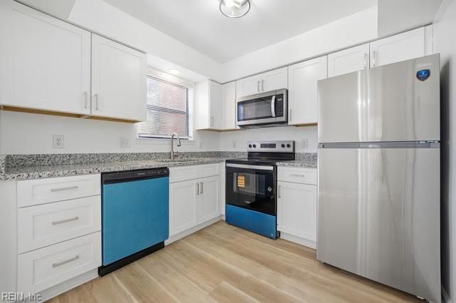 393 Jury LN, Newport News, VA 23608