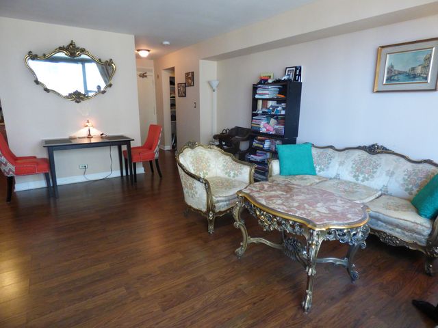 3600 N Lake Shore Drive 710, Chicago, IL 60613